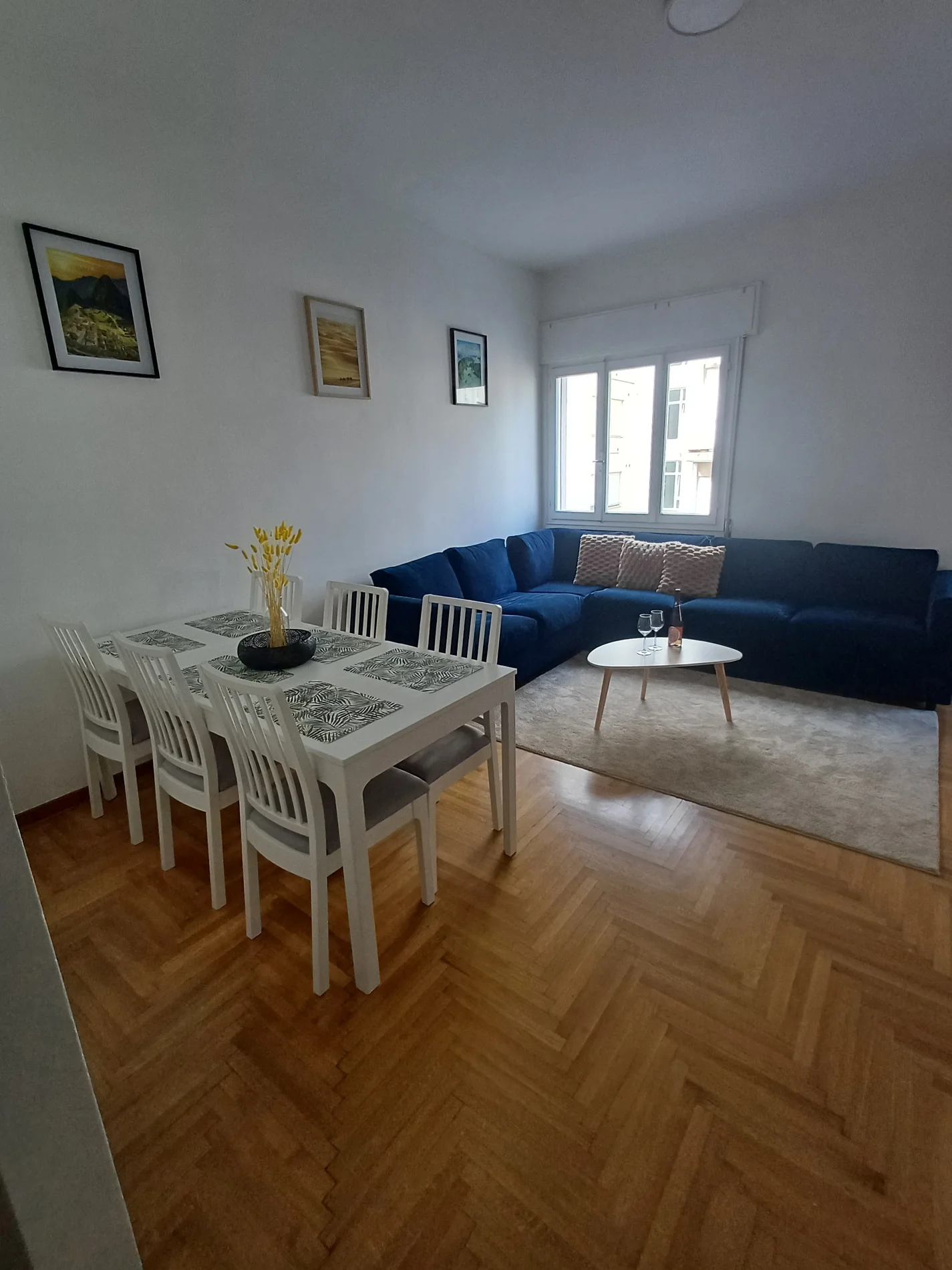 Soggiorno e zona pranzo